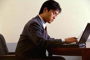 コスト削減にはMAXHUBのレンタルを